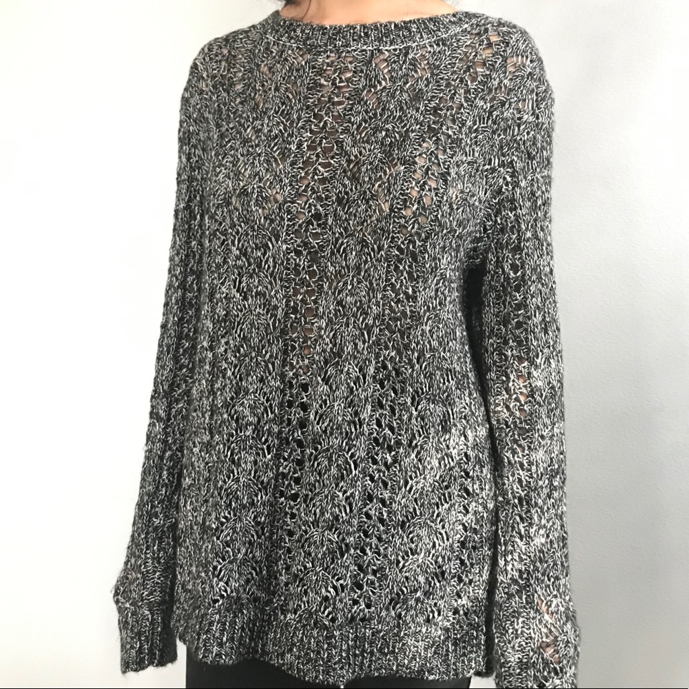 LA hearts sweater